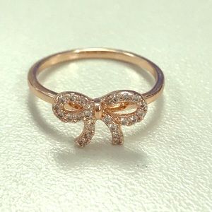 NWOT Dainty Rose Gold Bow Ring with Rhinestones